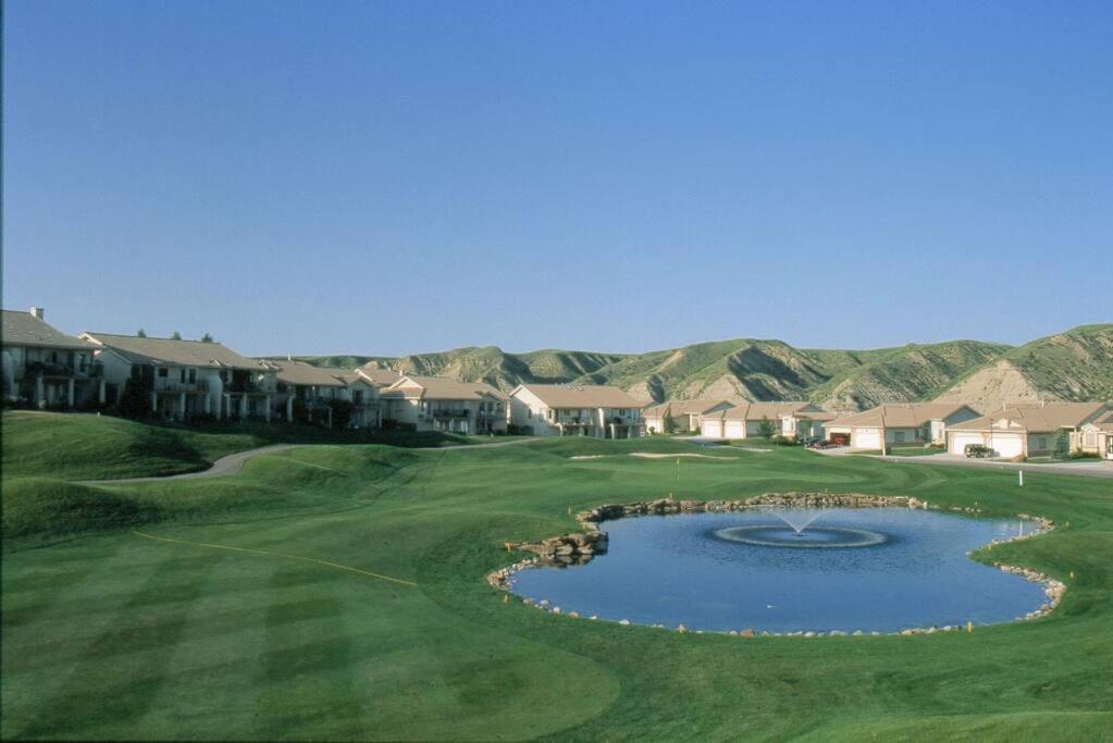 Paradise Canyon Golf Resort - Signature Condo 380 เลทบริดจ์ ภายนอก รูปภาพ